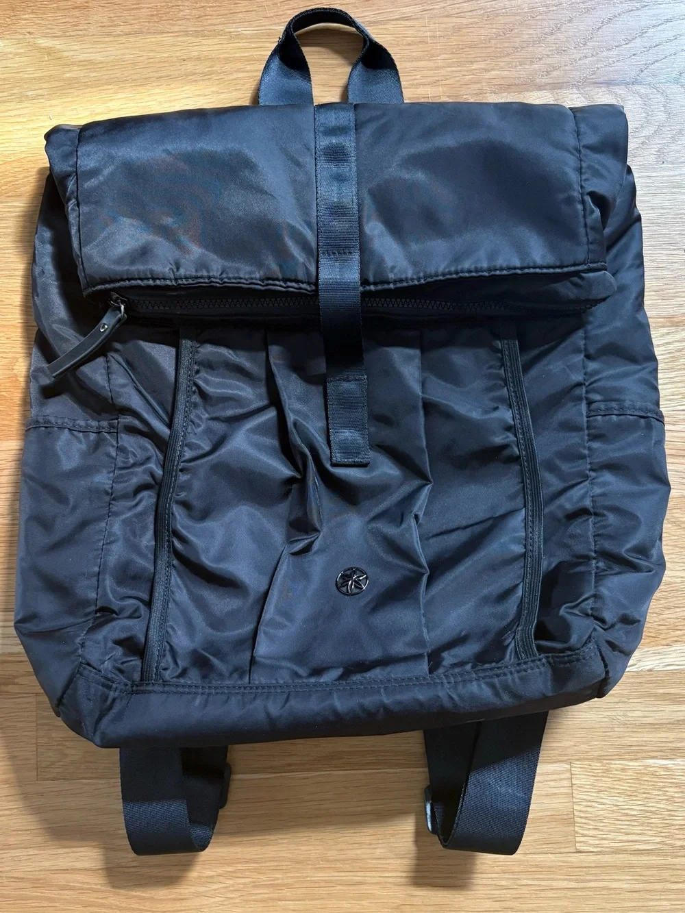 GAIAM Black Nylon Everyday Roll-Top Backpack